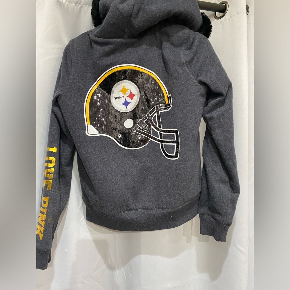 VS PINK NFL Pittsburgh Steelers Faux Fur Sequin Bling Jacket BNWT SZ Medium - Picture 4 of 10
